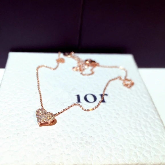 Water Resistant 18KT Rose Gold Dainty Iridescent Crystal Heart Necklace - Picture 3 of 6